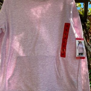 32 Degrees Cool Woman Pullover Hoodie